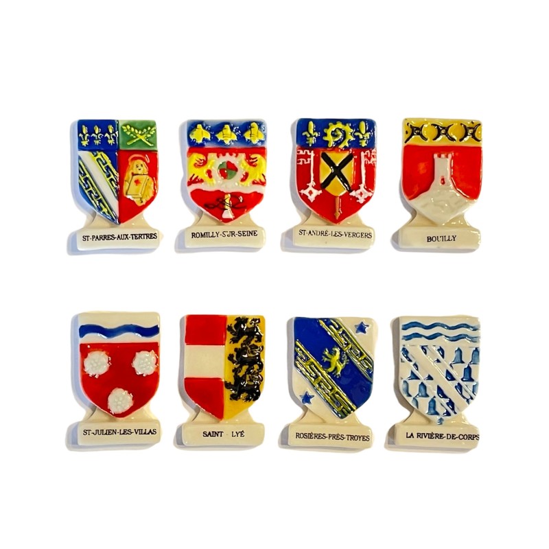 Série complète de 8 fèves Plique - Blasons 2005