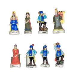 Série complète de 8 fèves Les mousquetaires 2002