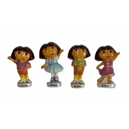 Série complète de 4 fèves Dora médium