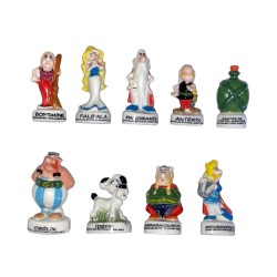 Série complète de 9 fèves Astérix and co 2019