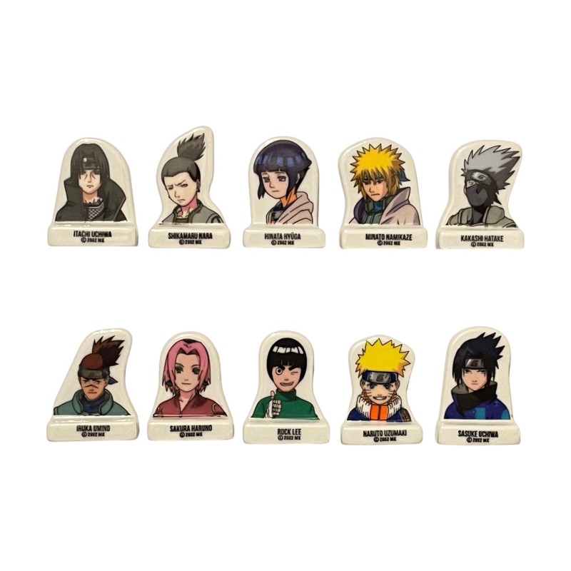 Série complète de 10 fèves Naruto 2026