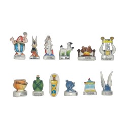 Série complète de 12 fèves Les objets d'Astérix 1999