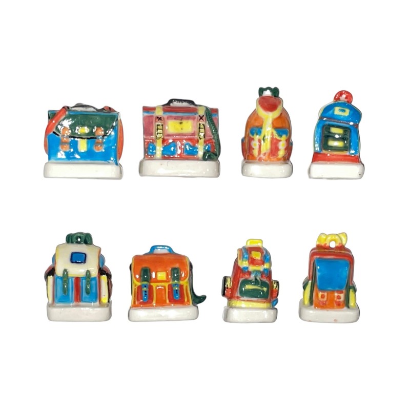Série complète de 8 fèves Panoplie de cartable 2002