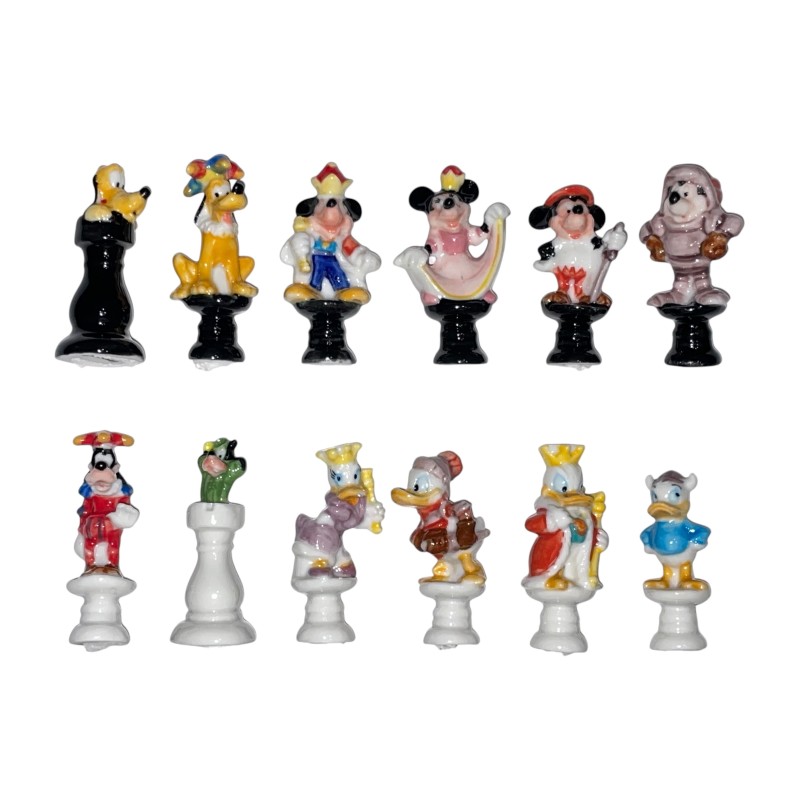 Série complète de 12 fèves Jeu d'échecs Disney 2003