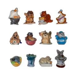 Série complète de 12 fèves Gourmands du placard 2004