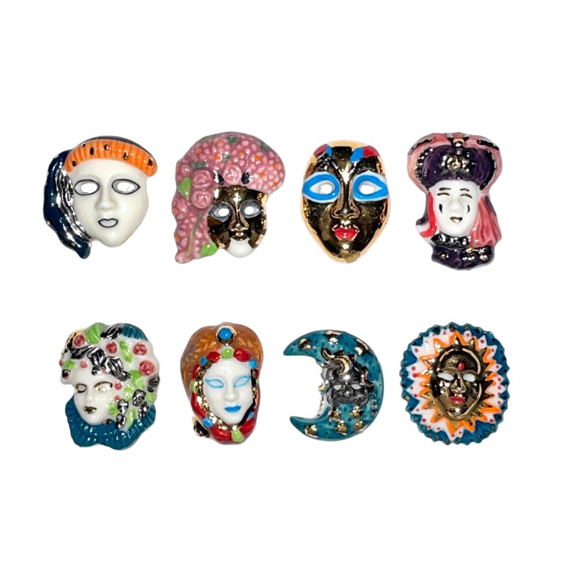 Série complète de 8 fèves Les masques vénitiens VI 2004