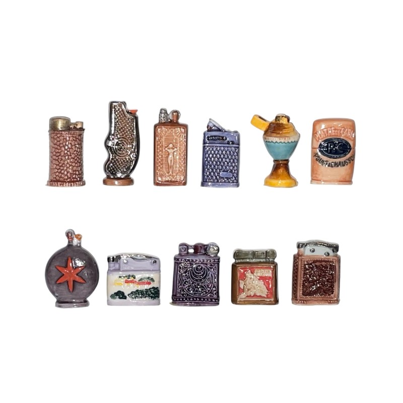 Série complète de 11 fèves Briquets de collection + Hors-série 2005
