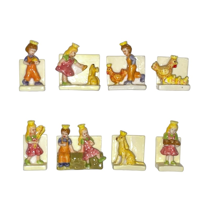 Série complète de 8 fèves Une table de fête pour l'épiphanie 2006