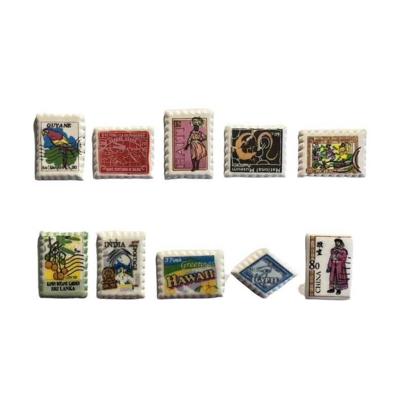 Série complète de 10 fèves Bons baisers d'ici et d'ailleurs 2007